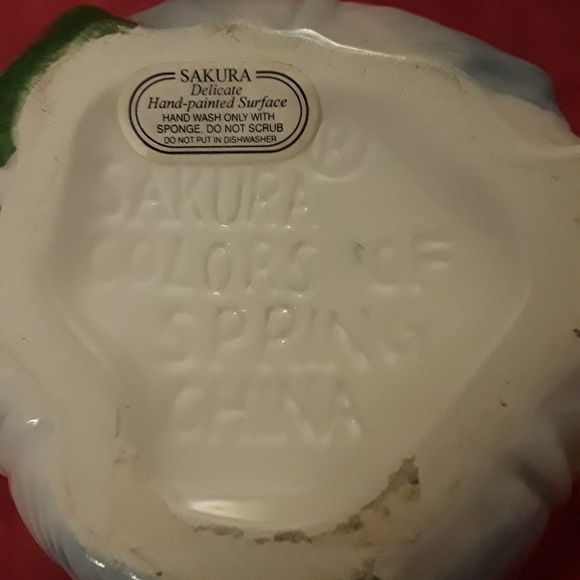 Sakura colors of spring mug- iris bloom - Picture 2 of 7